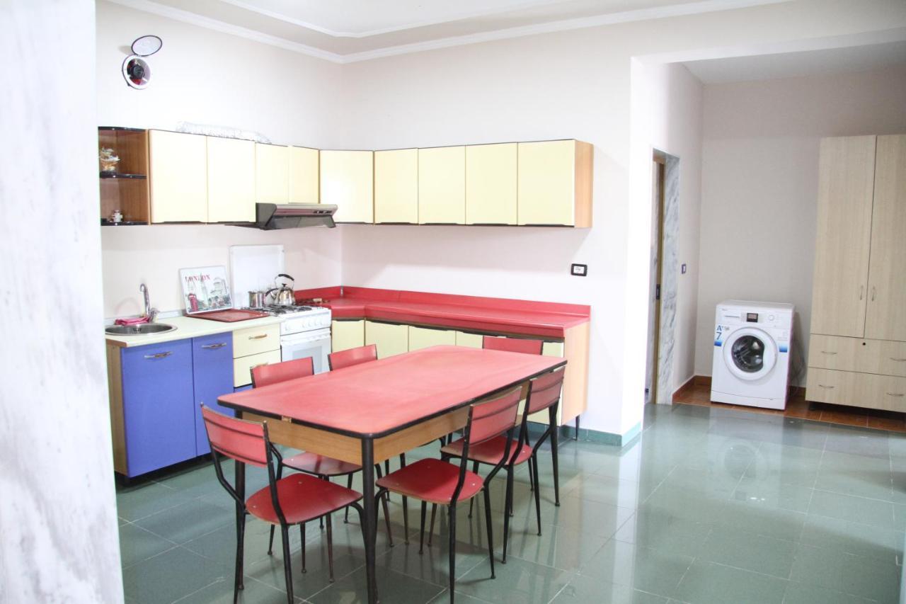 Shtepi Pushimi Apartment