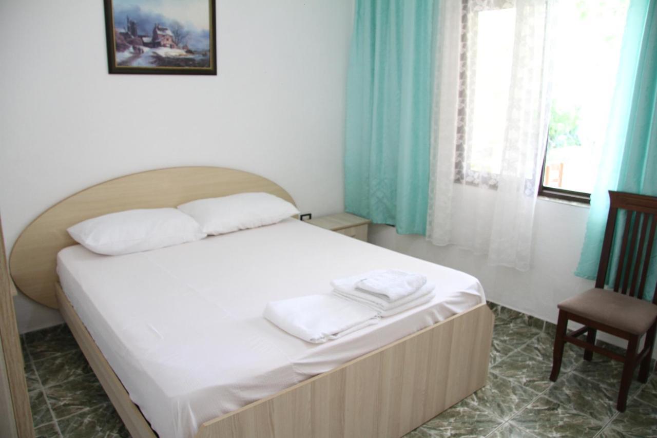Apartment Shtepi Pushimi *
